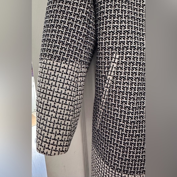 H&M Coat - EUC - Picture 7 of 9